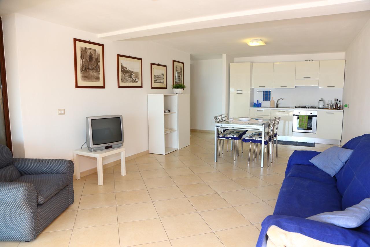 Terrazze Ponente E Levante - By Vacation Service Appartement Cefalù Buitenkant foto