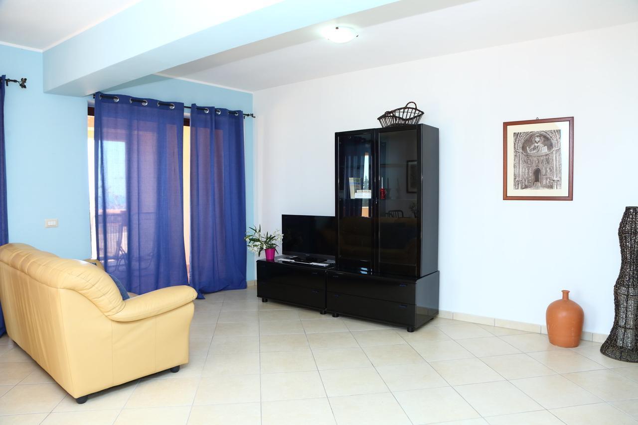 Terrazze Ponente E Levante - By Vacation Service Appartement Cefalù Buitenkant foto